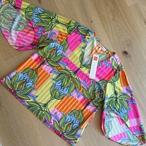 NWT! Jude Connally Bell Sleeved Tunic Top